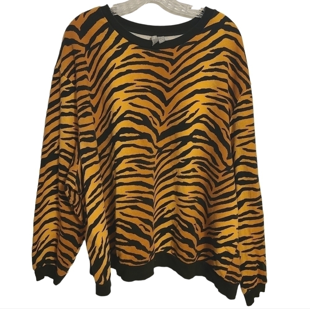 ASOS Design | Women's All Over Animal Zebra Printed Sweatshirt (US Size 24)